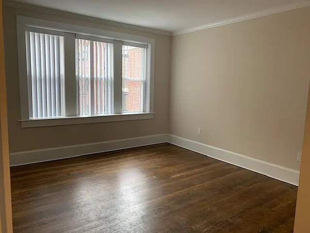 12 Short St #3 — Photo 1