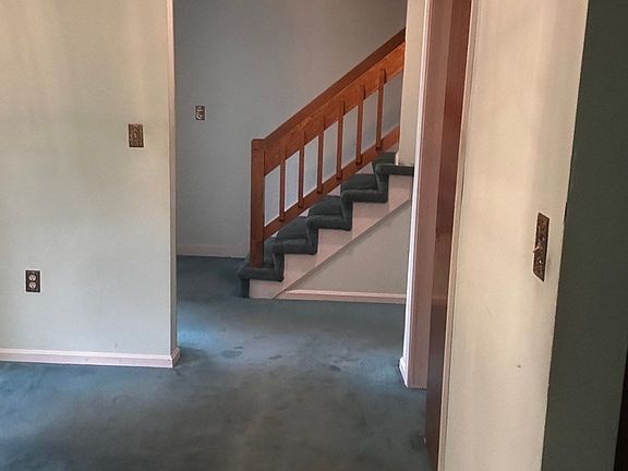 5th image of 45 Washington St APT 45