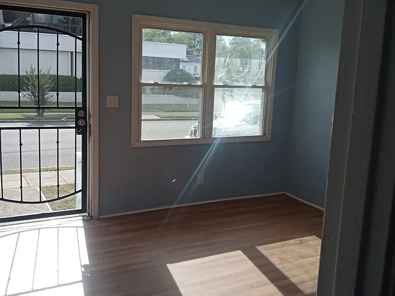 807 14th St SW — Photo 15