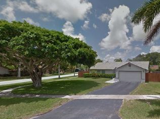 9488 Burlington Pl, Boca Raton, FL 33434