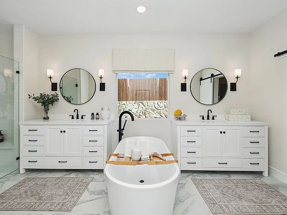 Primary bath with freestanding tub