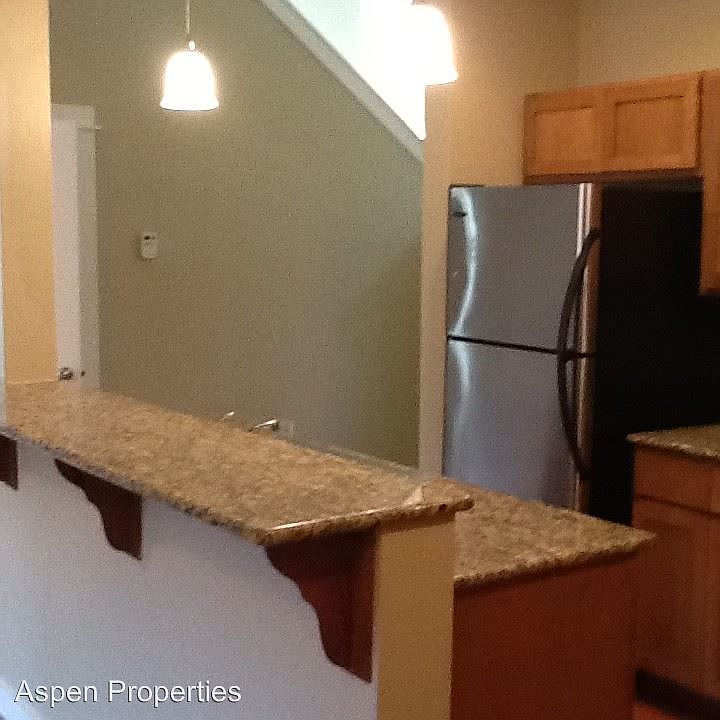 1st image of 246 Kimball Ave APT B