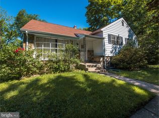 1180 Lindsay Ln, Meadowbrook, PA 19046