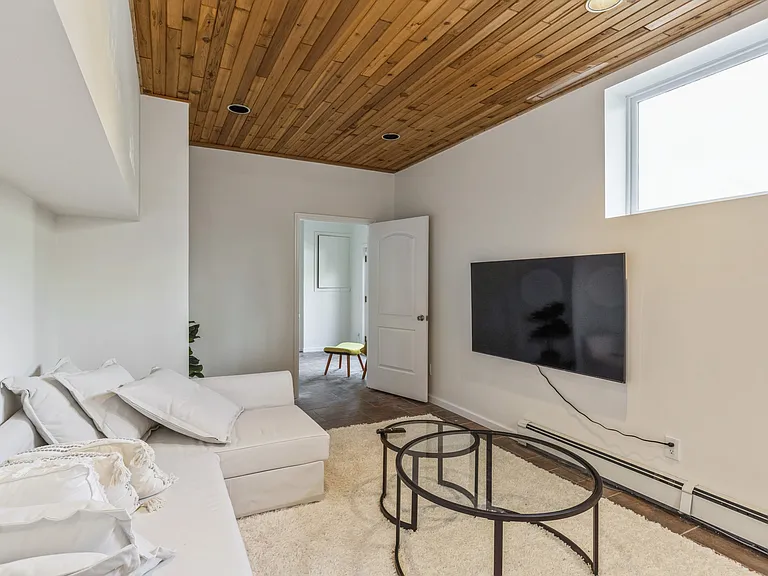 35 Ocean View Pkwy — Photo 15