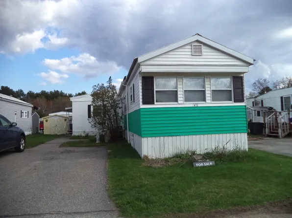 270 Littleton Rd Trailer 149, Chelmsford, MA 01824