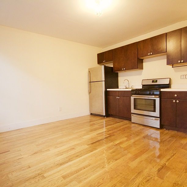 1st image of 360 Franklin Ave #01RT