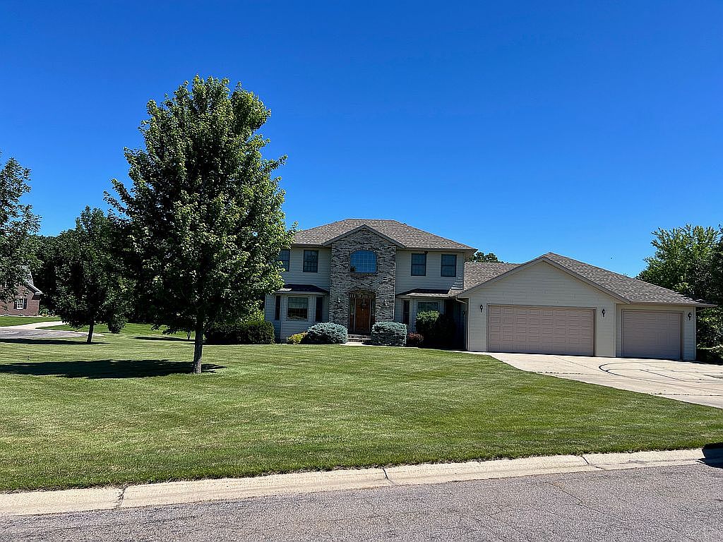 305 Bur Oak Loop, Lynd, MN 56157 Zillow