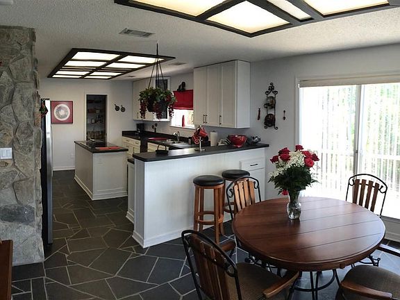 5th image of 3852 Paradise Bay Dr