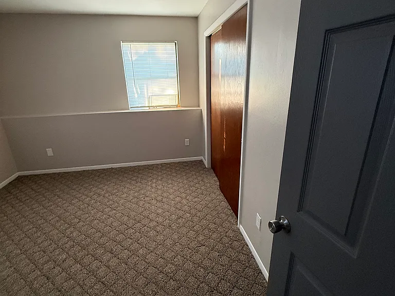 422 Spring St #1 — Photo 11