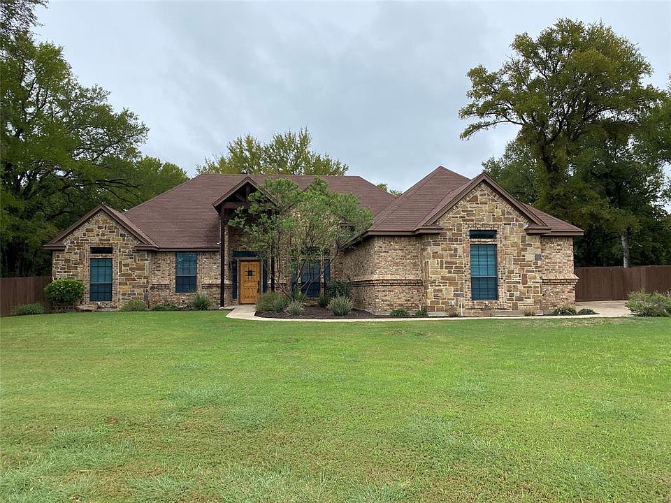 2nd image of 104 Laurel Valley Ct