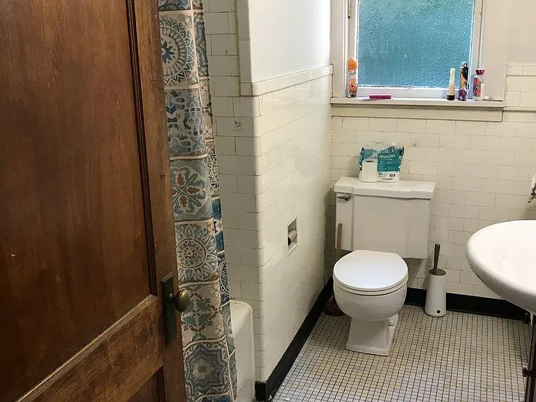 Unit Photo