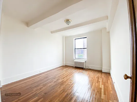 Rented by Keller Williams NYC | media 14