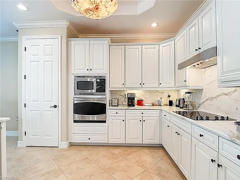 9250 Veneto Pl — Photo 18