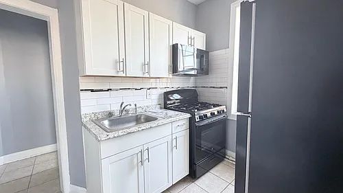 662 Avenue A Photo 1