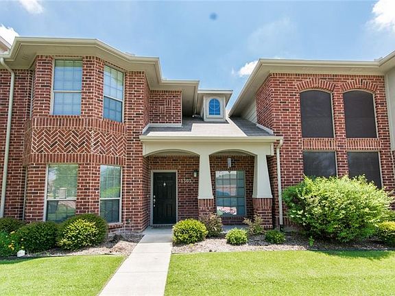 3rd image of 575 S Virginia Hills Dr Unit 1303