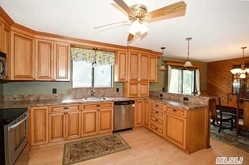 5th image of 135 Belleview Ave