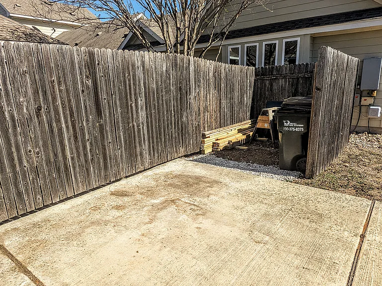 Fort Griffin Dr — Photo 38