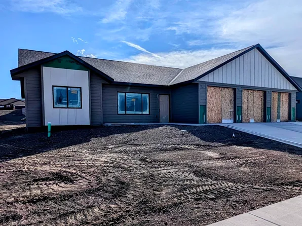 3407 Ping Dr, Rapid City, SD 57703