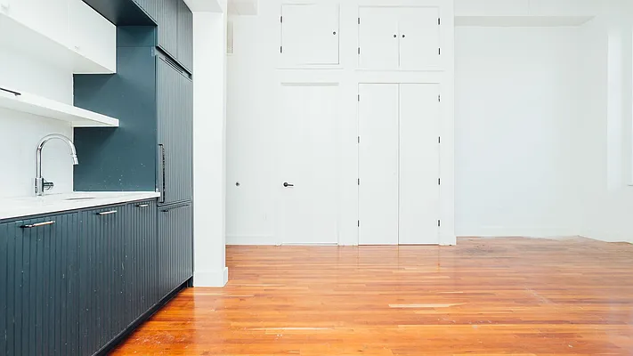 Rented by Nooklyn NYC LLC | media 42