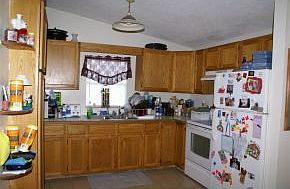 4th image of 4851 Cambridge Dr