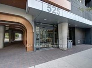 525 Adelaide St W #1135-C01, Toronto, ON M5V 0N7