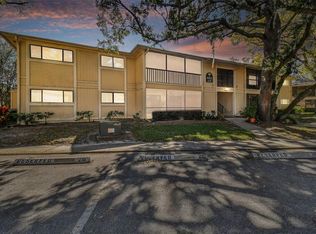 6015 Laketree Ln APT C, Temple Terrace, FL 33617