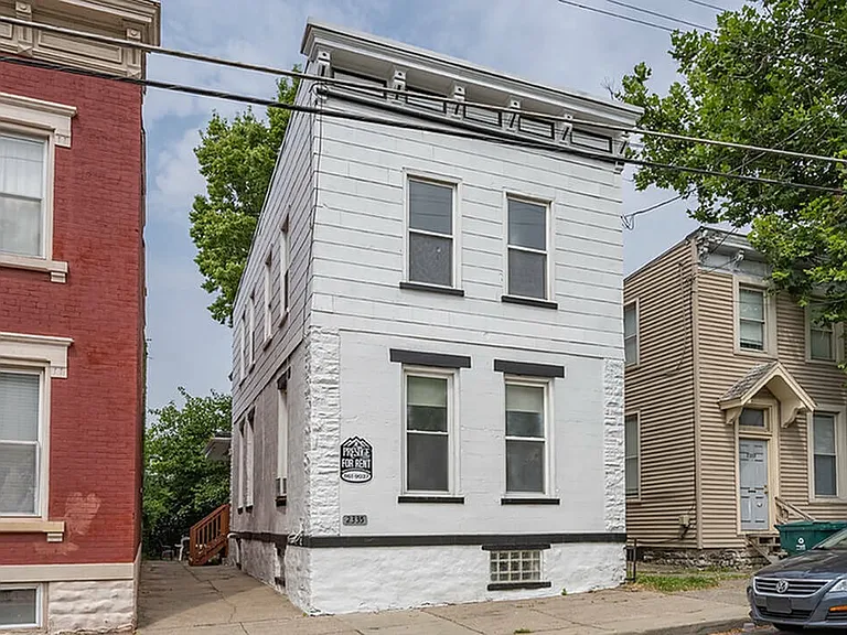2335 Rohs St — Photo 18