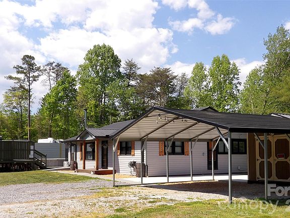 5th image of 332 Epley Dr