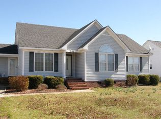 209 R B Ave, Stantonsburg, NC 27883