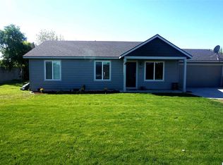 4307 W Williams Rd, Benton City, WA 99320