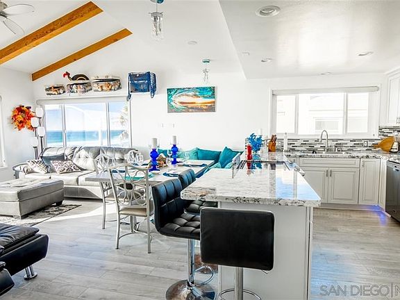 4th image of 3969 Ocean Front Walk