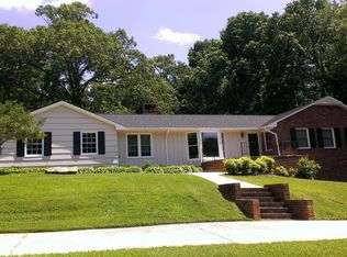 109 Forest Hills Dr, Gaffney, SC 29340
