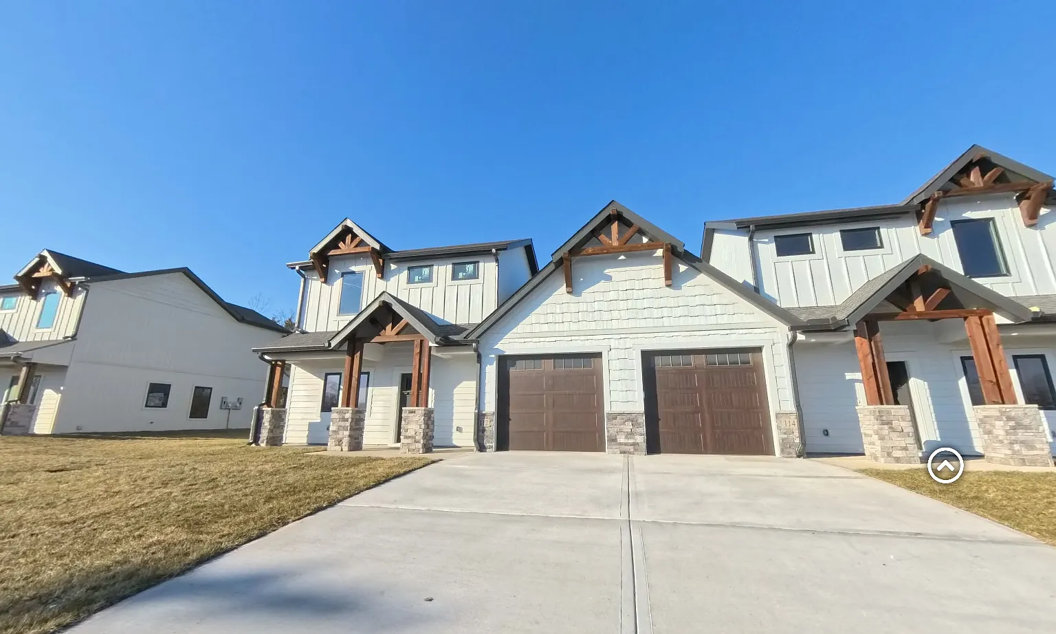 3 bed, 2.5 bath, 1500 sqft, $1,700 — Photo 1