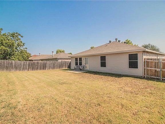 4th image of 7914 Beef Creek Dr