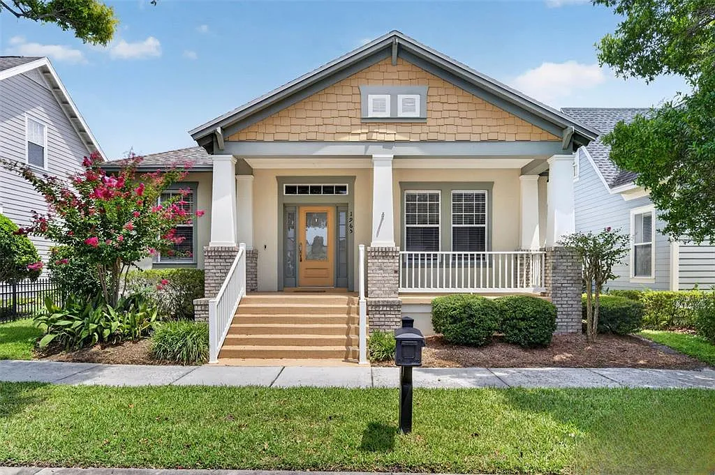 3 bed, 2.0 bath, 1815 sqft, $4,495 — Photo 1