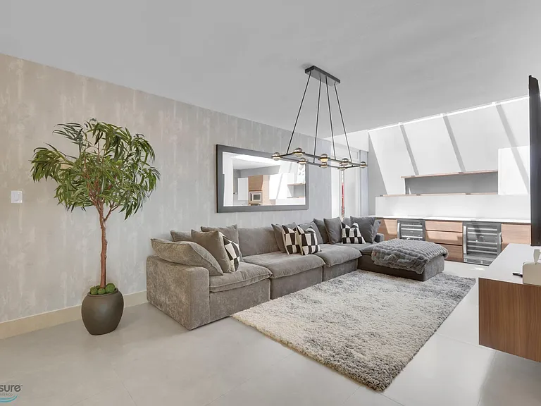 147 Dorado Bch E — Photo 11