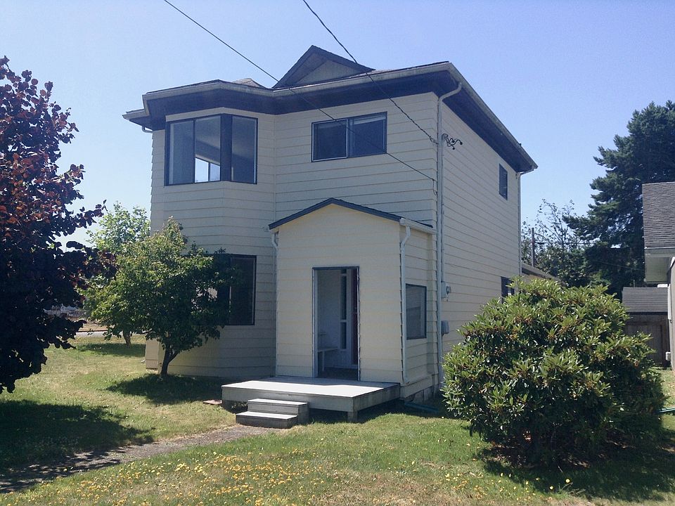 Waiting for deck rails. 