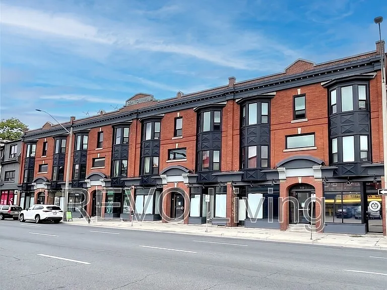 477 King St E #463 — Photo 13