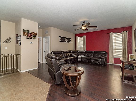 3rd image of 436 Auburn Park