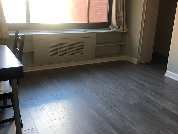 3rd image of 1021 Arlington Blvd APT 517