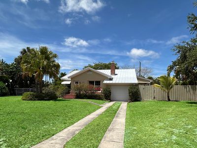 1017 Colonial Road, Fort Pierce, FL, 34950
