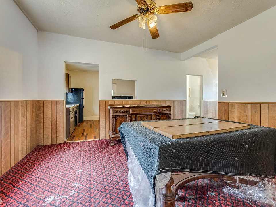 249 N Main St, photo 9