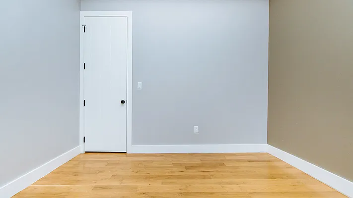 Rented by Nooklyn NYC LLC | media 17