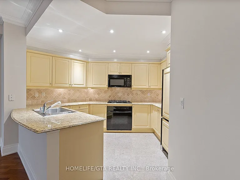 33 Delisle Ave #610 — Photo 16