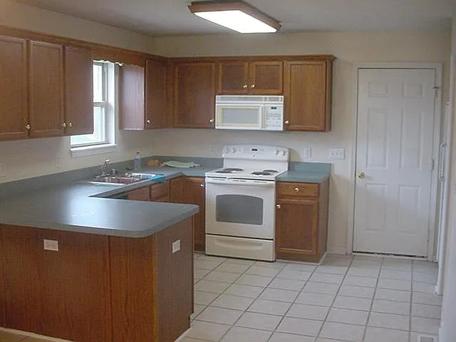 193 Shawnee Cir — Photo 2