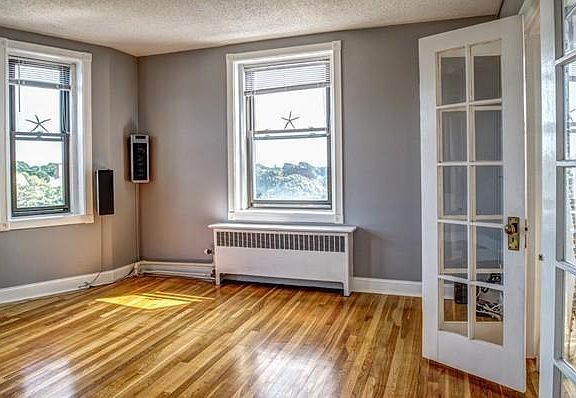 4th image of 285 Lynn Shore Dr APT 712