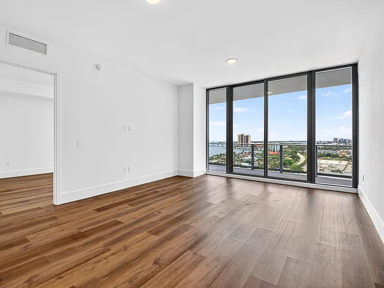 220 Lake Shore Dr #1511 — Photo 4