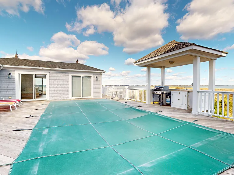 750 Dune Rd — Photo 53