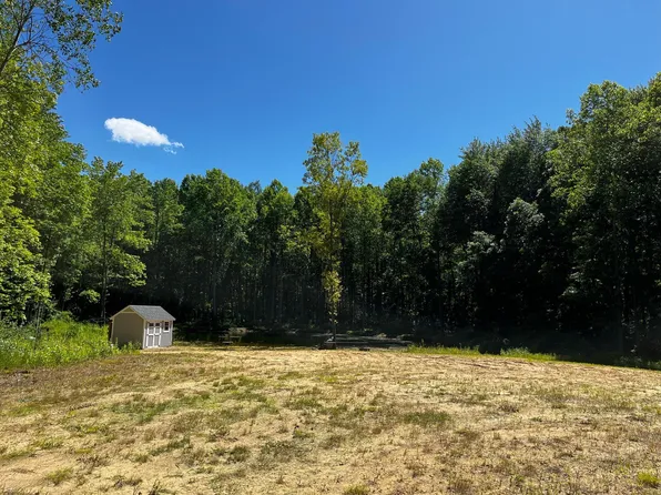 33003 42nd Ave, Paw Paw, MI 49079