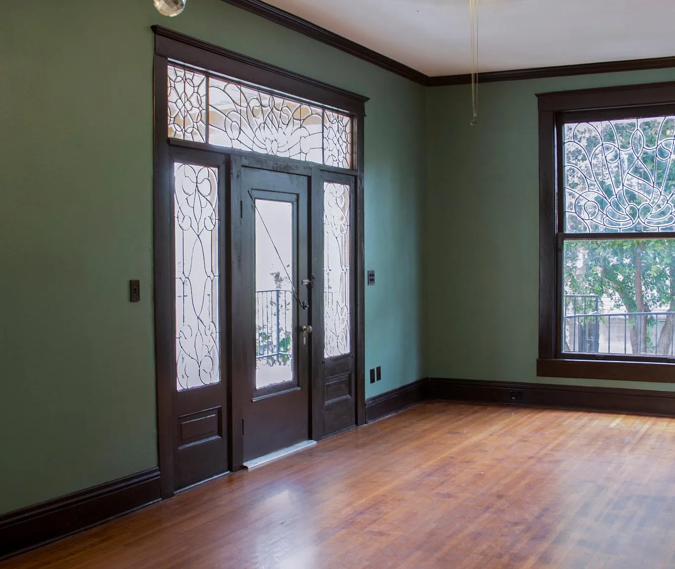 1 bed, 1.5 bath, 1455 sqft, $1,500 — Photo 3